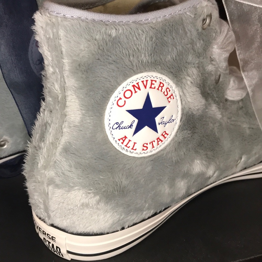 👟 FURRY WOLF GREY CONVERSE WOMEN 10 🐺 men 8